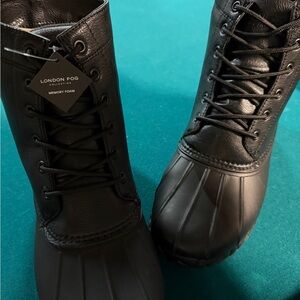 London Fog Black Lace-Up Waterproof Duck Boots